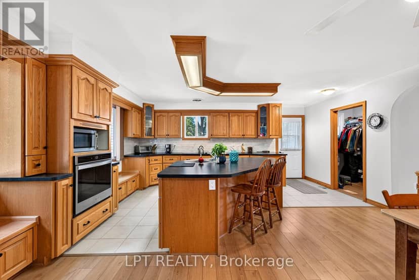 226 Tain Street — photo 16 of 40