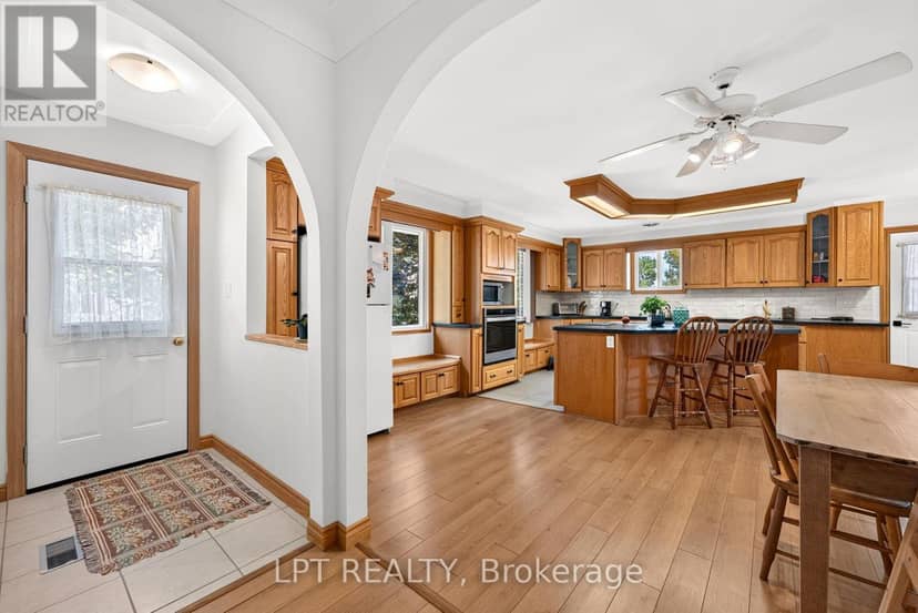 226 Tain Street, North Middlesex, photo 8