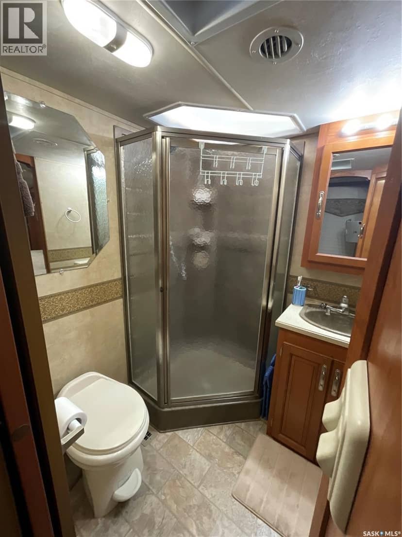 Poplar Beach RV Resort — photo 10 of 18