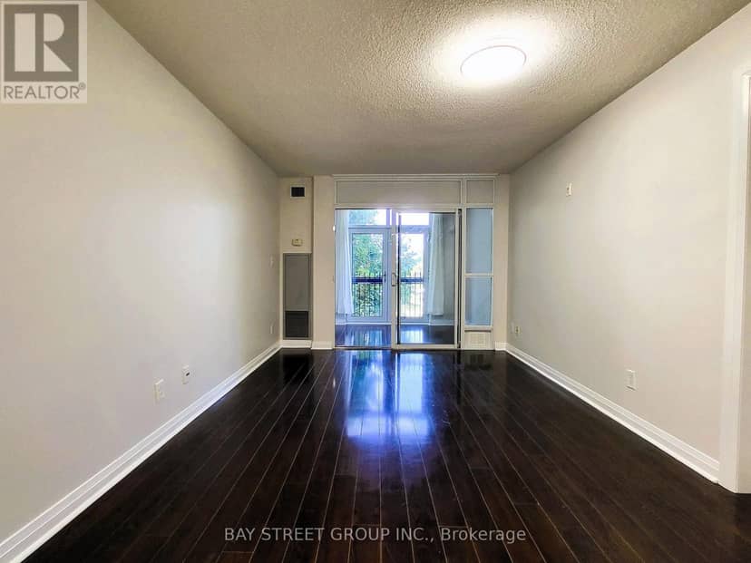 209 - 7363 Kennedy Road — photo 11 of 40