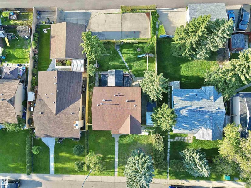 3520 17B AV NW, Edmonton, photo 3