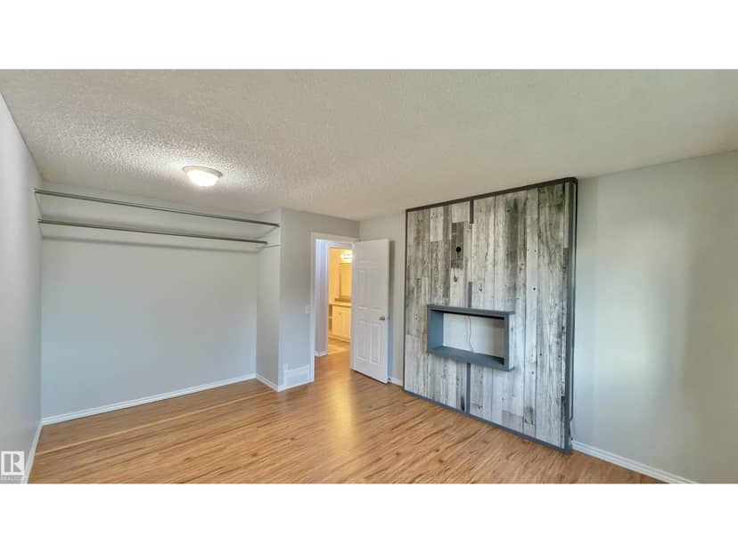 3520 17B AV NW — photo 17 of 34