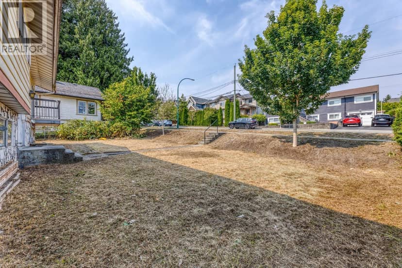 920 HARRIS AVENUE, Coquitlam, photo 5