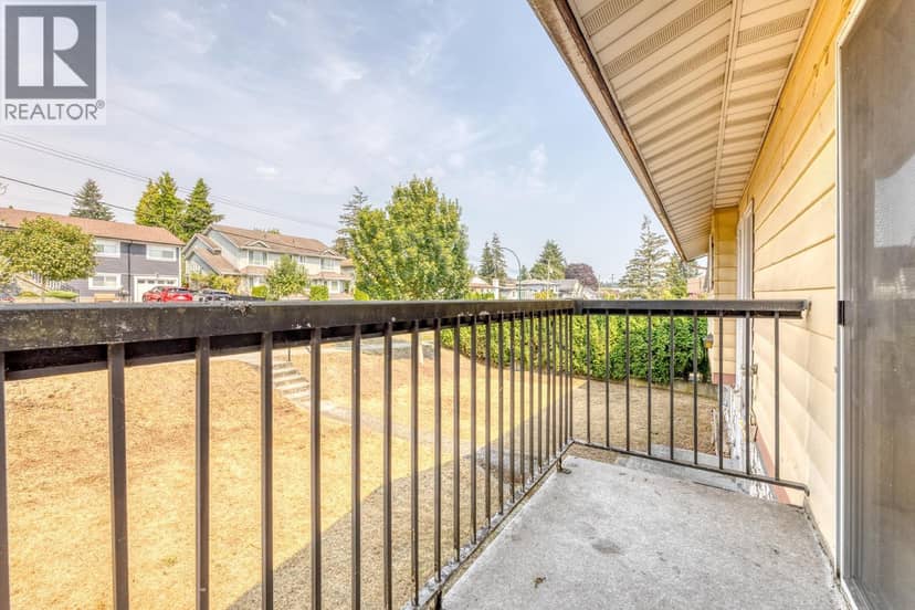 920 HARRIS AVENUE, Coquitlam, photo 6