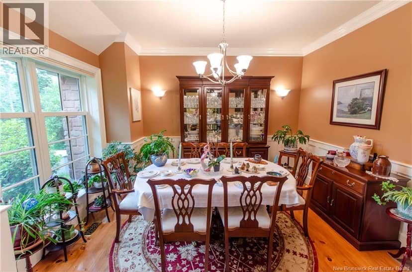 15 Birch Hill Crescent — photo 11 of 40