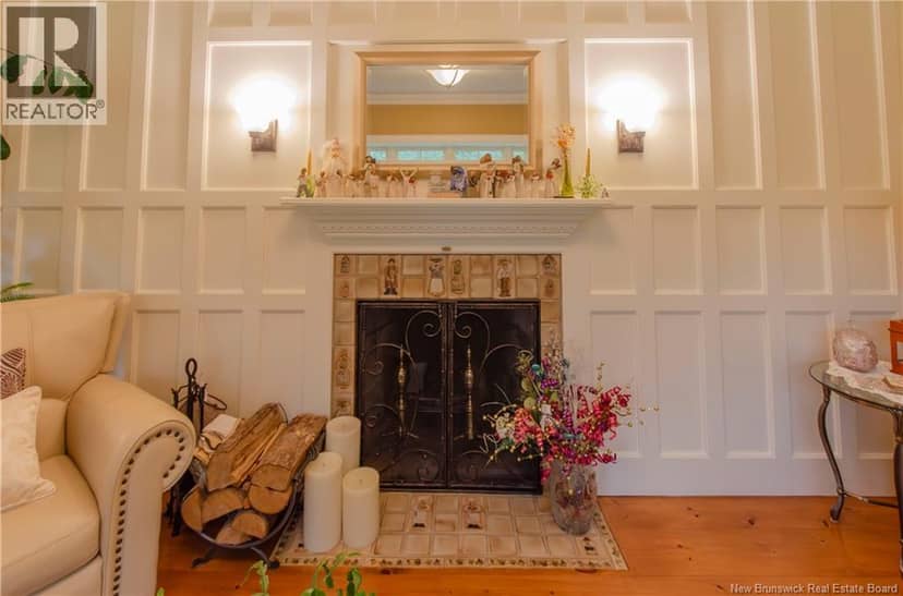 15 Birch Hill Crescent — photo 10 of 40