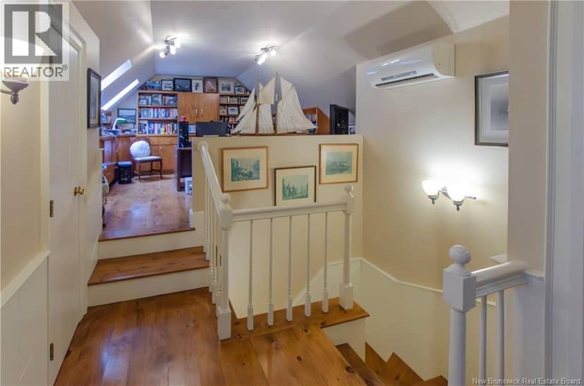 15 Birch Hill Crescent — photo 39 of 40