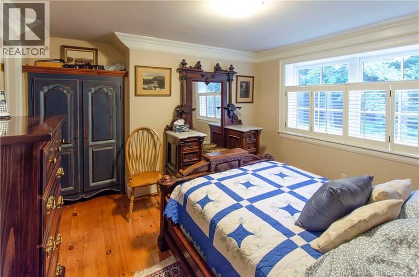 15 Birch Hill Crescent — photo 35 of 40