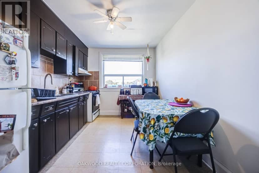 2449 St Clair Avenue W — photo 22 of 40