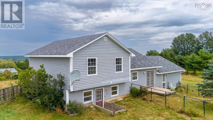 89 Basinview Road — photo 4 of 40