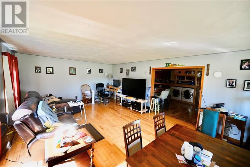 65 McDermid — photo 8 of 21