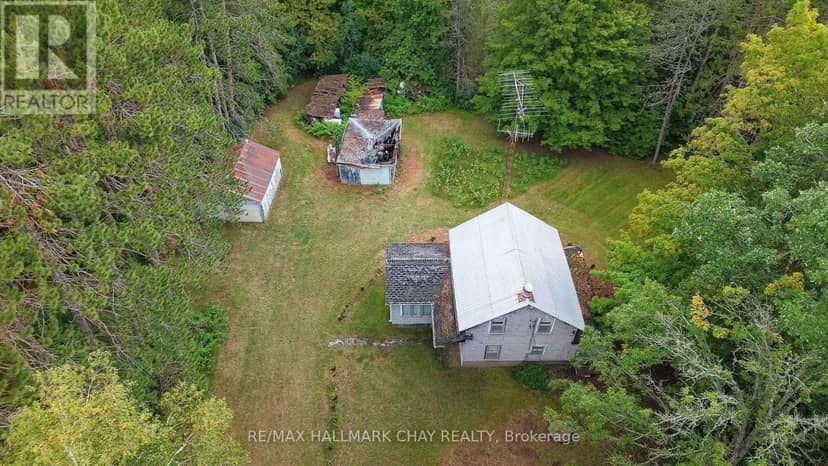 1347 Old Second Road N, Springwater, photo 5