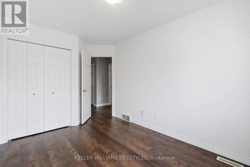 23 - 505 Blue Jay Drive — photo 29 of 40