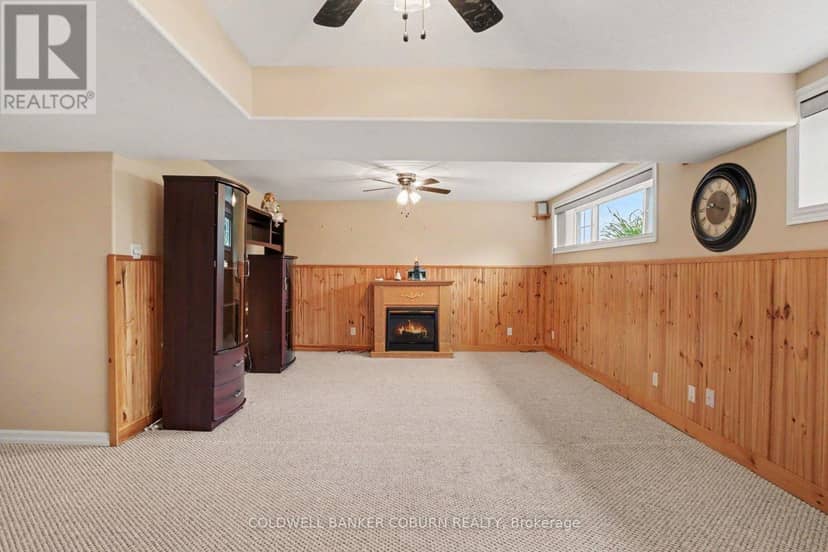 11711 Breezewood Avenue — photo 30 of 40