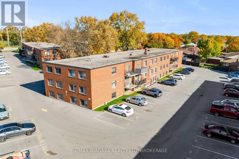 25 - 452 Carlton Street, St. Catharines