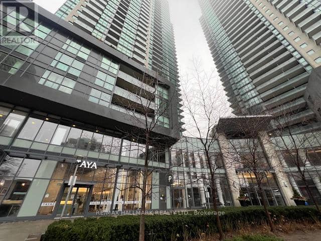 607 - 5162 Yonge Street — photo 2 of 15