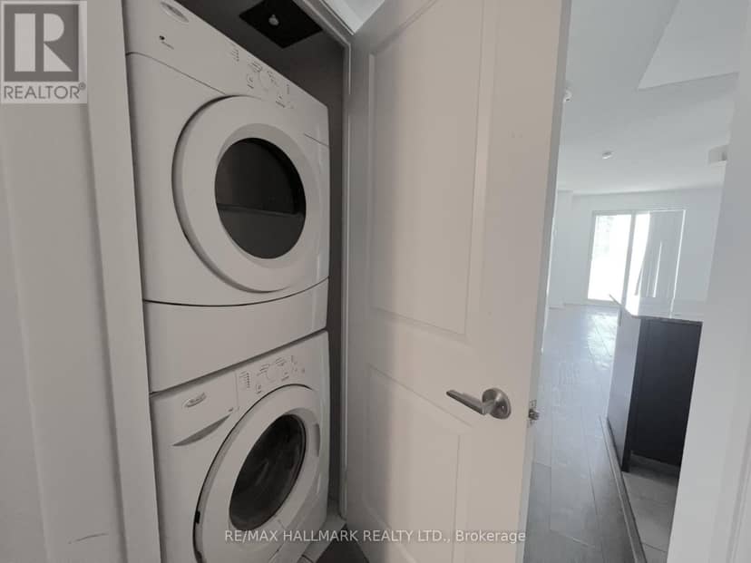 607 - 5162 Yonge Street — photo 9 of 15