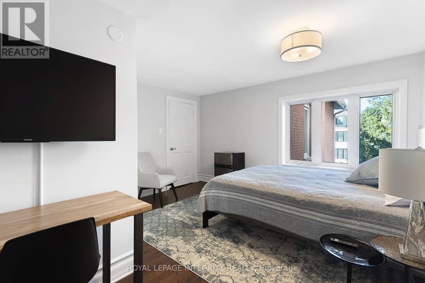 240 Blackburn Avenue — photo 24 of 40