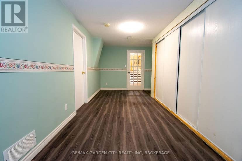 93 Northwood Drive — photo 32 of 40