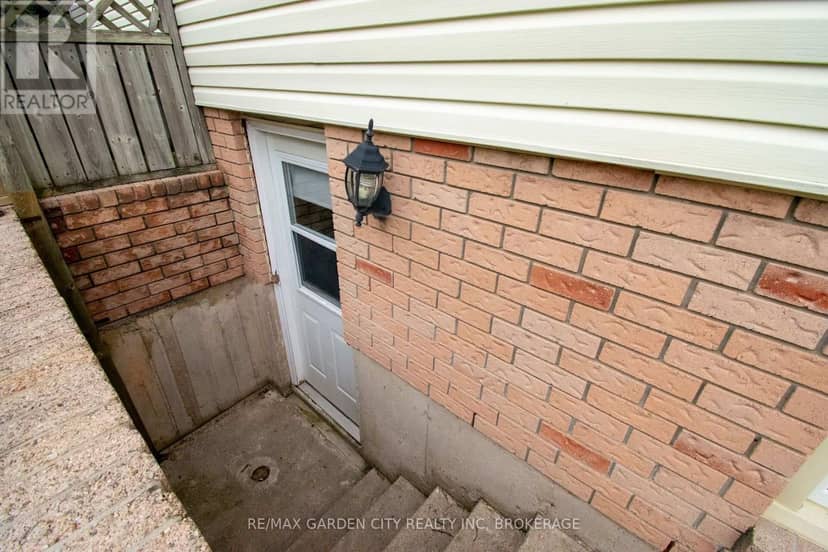 93 Northwood Drive — photo 35 of 40