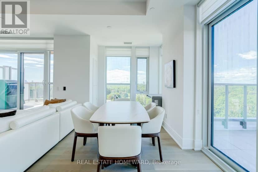 808 - 397 Royal Orchard Boulevard E — photo 19 of 40
