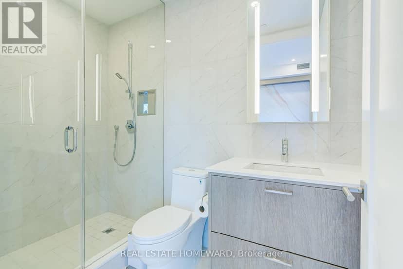 808 - 397 Royal Orchard Boulevard E — photo 31 of 40