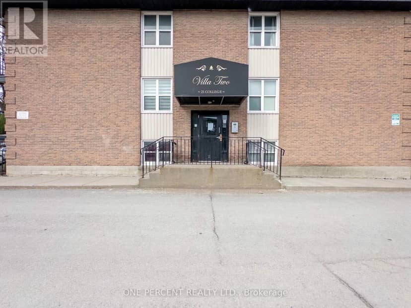 206 - 25 College Street E — photo 10 of 11