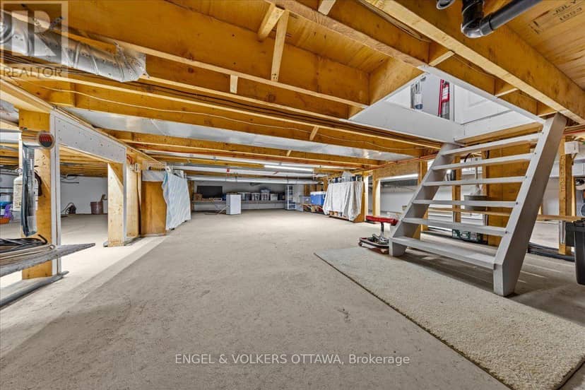 3805 Big Rideau Lake Road — photo 30 of 40