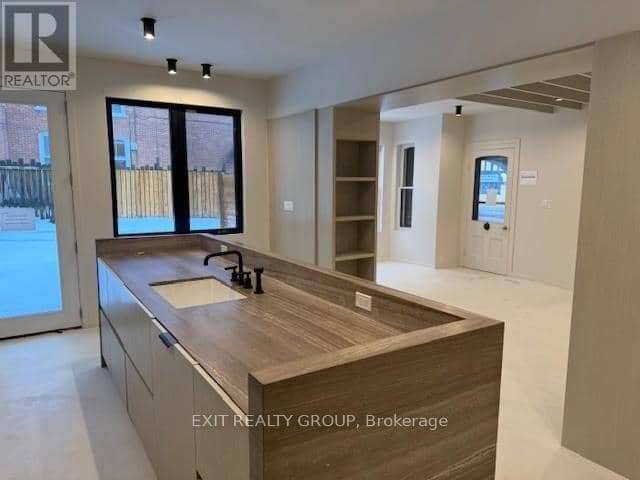 368 Picton Main Street — photo 24 of 39