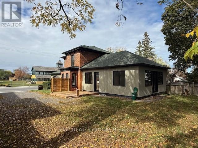 368 Picton Main Street, Prince Edward County, photo 6