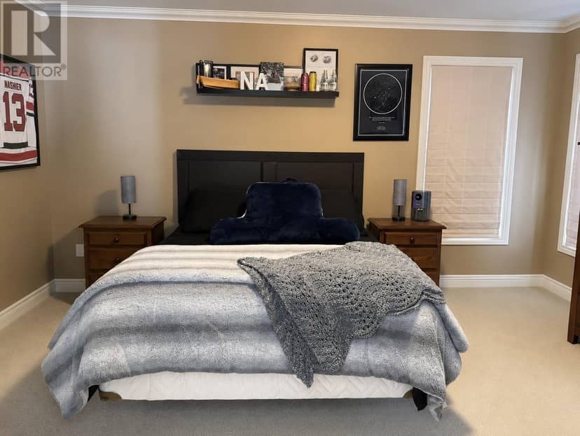 9 Brook Close — photo 12 of 28