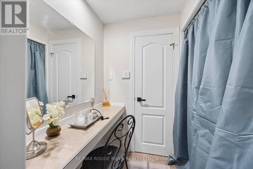 881 Swiss Heights Drive — photo 16 of 30