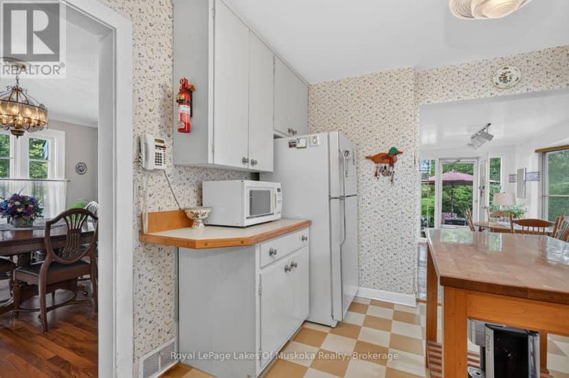 2 Mountview Avenue — photo 15 of 40