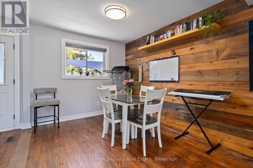 53 Dunblaine Crescent — photo 14 of 40