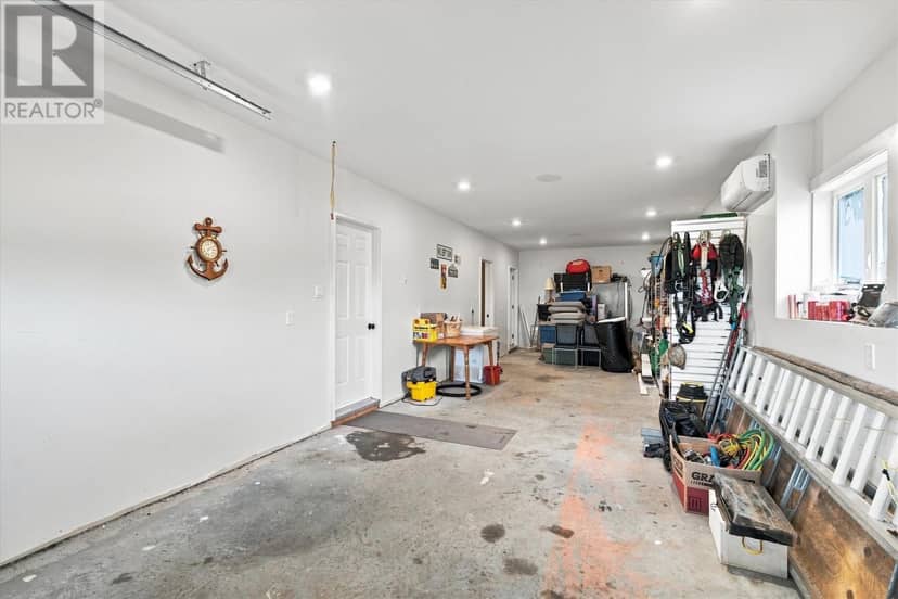 115 Main Road — photo 13 of 40