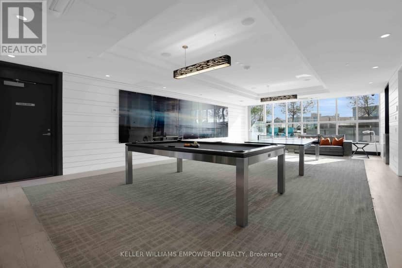 811 - 9471 Yonge Street N, Richmond Hill, photo 8