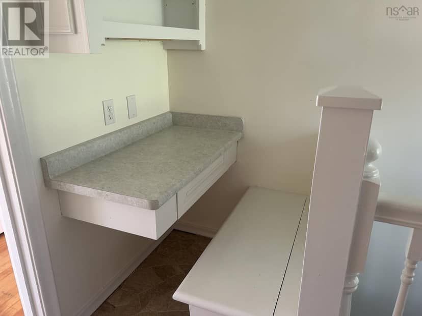 176 Green Street — photo 11 of 35