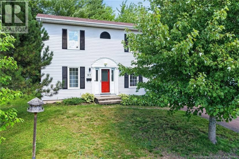 97 Old Oak Crescent — photo 2 of 40
