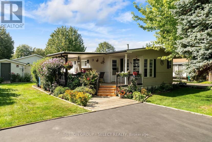 11 Huron Lane — photo 1 of 40