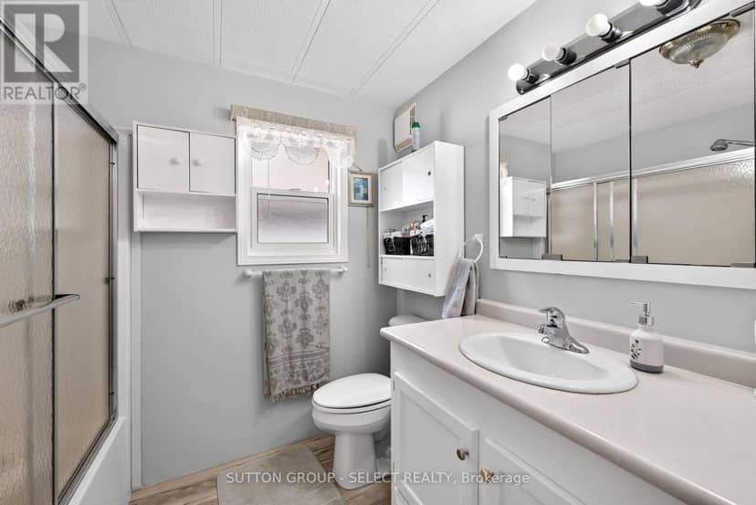 11 Huron Lane — photo 22 of 40