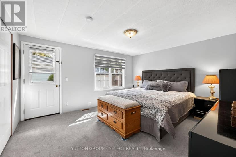 11 Huron Lane — photo 26 of 40