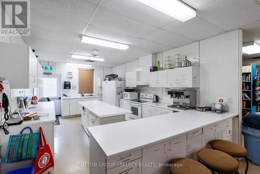 11 Huron Lane — photo 39 of 40