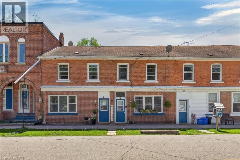18 KING Street Unit# A&B, Cayuga