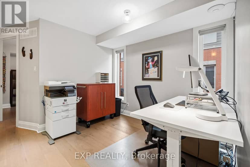 360 Ravenhill Avenue E — photo 17 of 39