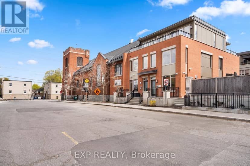 360 Ravenhill Avenue E — photo 2 of 39