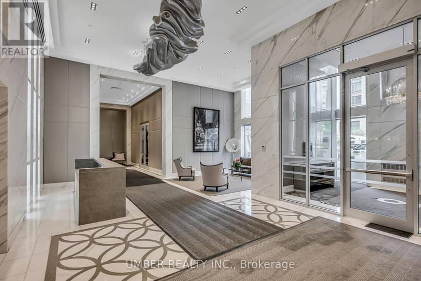 1601 - 111 Champagne Avenue — photo 3 of 17