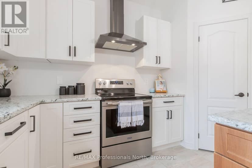 75 Eaglecrest Avenue — photo 16 of 40