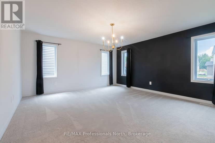 75 Eaglecrest Avenue — photo 26 of 40