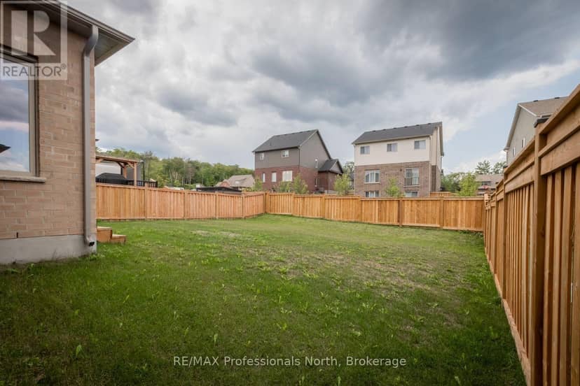 75 Eaglecrest Avenue — photo 35 of 40