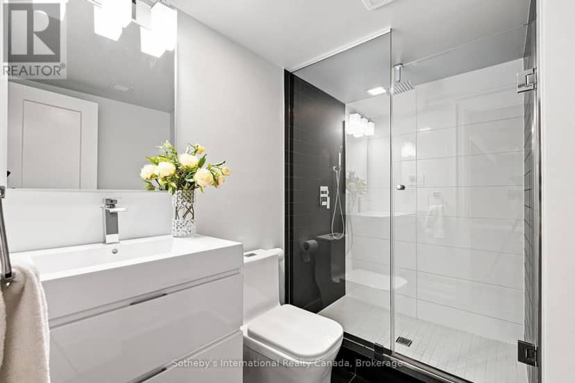 1 Gaywood Gardens — photo 37 of 40